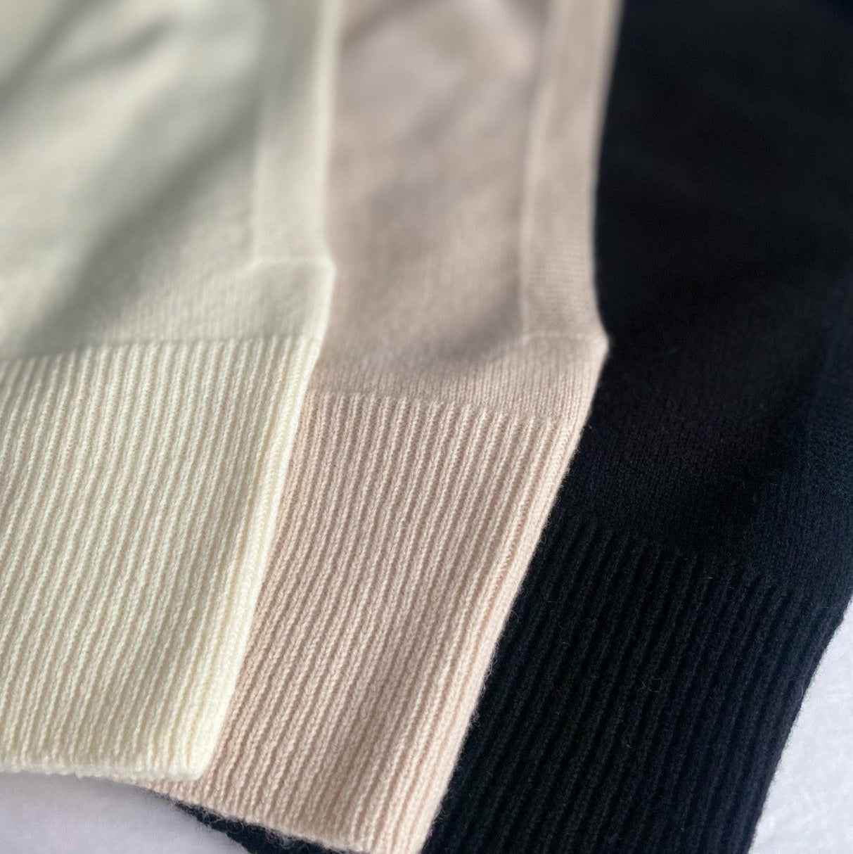 Damska Balaclava z wełny merino z domieszką kaszmiru